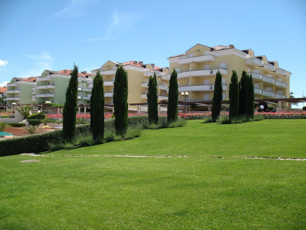 Skiper Apartments & Golf Resort Savudrija Luaran gambar